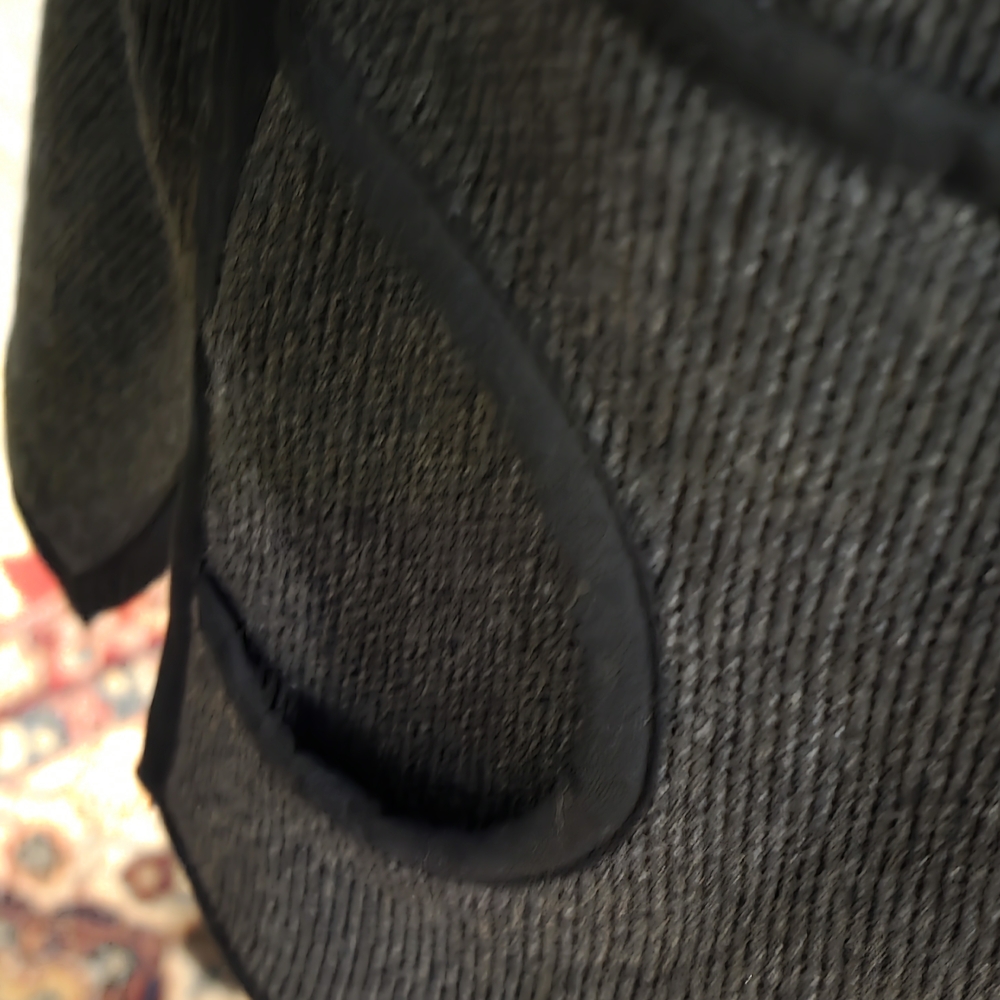 Elegant Gray Women's Blazer with Leaf Accents NWT - Picture 8 of 10